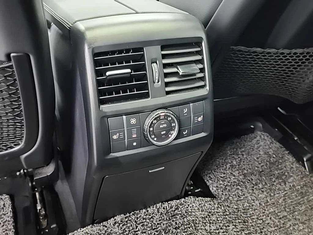 Mercedes-Benz GLE 350 d 4Matic * ПОДГРЕВИ * 360 * ПАНО * HK, снимка 10 - Автомобили и джипове - 55322623