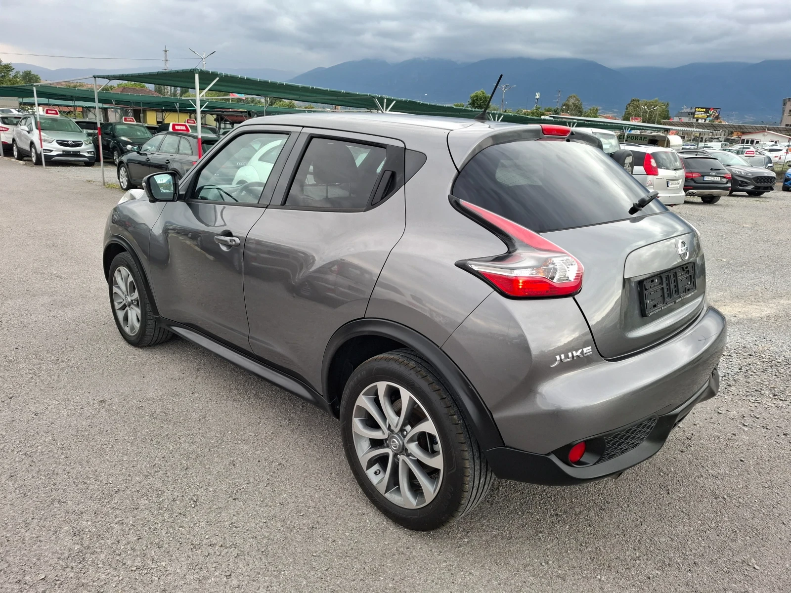 Nissan Juke 1, 2 бензин-Навигация, камера 360, Keyless, снимка 4 - Автомобили и джипове - 55411911