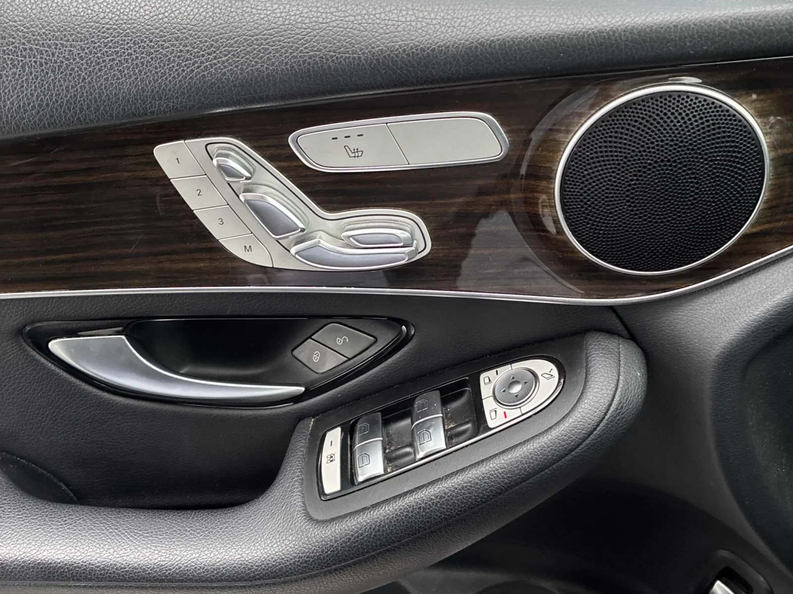 Mercedes-Benz GLC 300 | 4MATIC | AMG PKG | ���� �� �������� & ���������� | Mobile.bg � ����������� 9