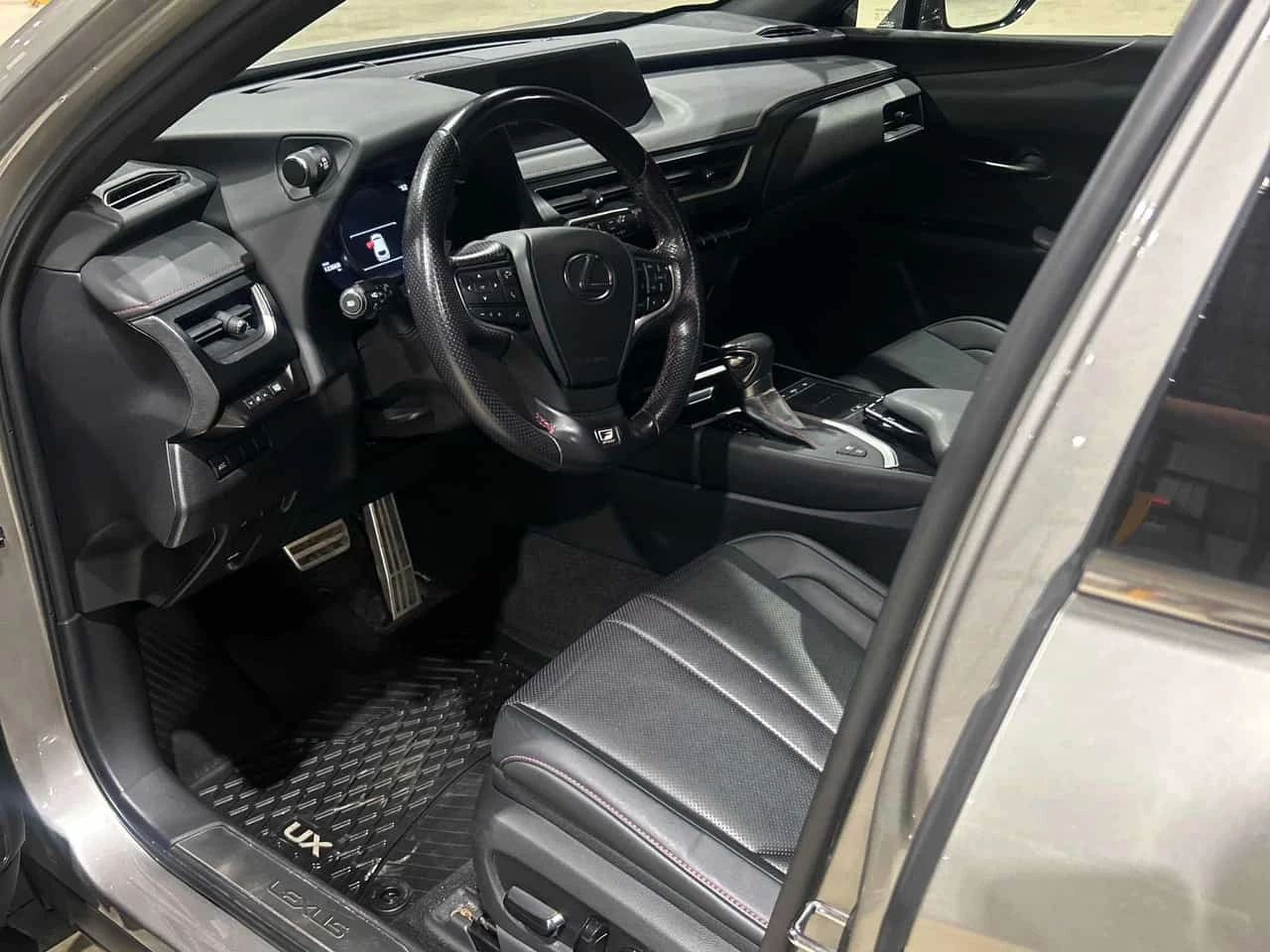 Lexus UX * CARFAX * ��� ��������� * ����������� *  | Mobile.bg � ����������� 9