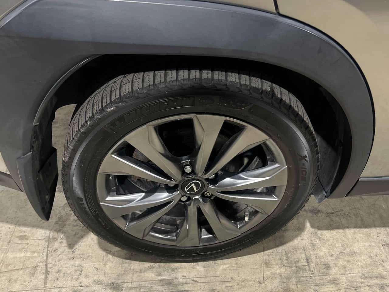 Lexus UX * CARFAX * ��� ��������� * ����������� *  | Mobile.bg � ����������� 6