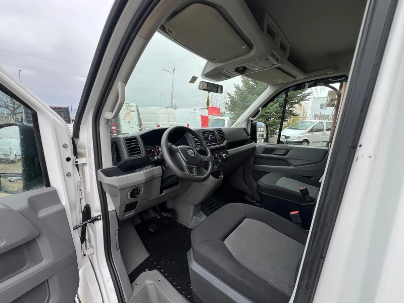 VW Crafter Дв кабина* 3, 50м* NAVI* LED LIGHTS* FULL, снимка 13 - Бусове и автобуси - 48246138