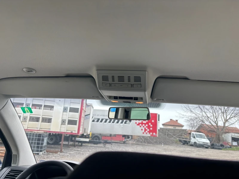 VW Caravelle 2.0, снимка 11 - Бусове и автобуси - 51783885