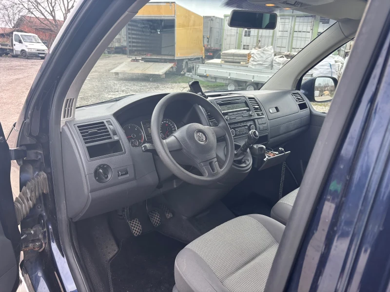 VW Caravelle 2.0, снимка 5 - Бусове и автобуси - 51783885
