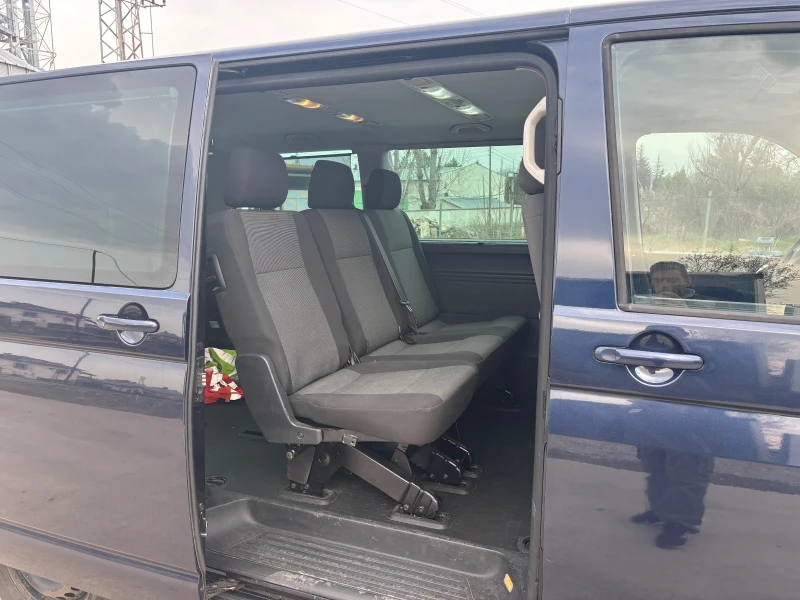 VW Caravelle 2.0, снимка 8 - Бусове и автобуси - 51783885