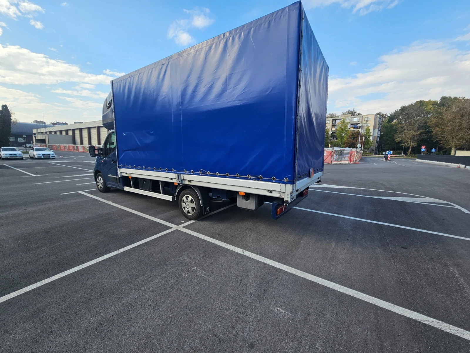 Renault Master 2.3dci, снимка 4 - Бусове и автобуси - 56662787