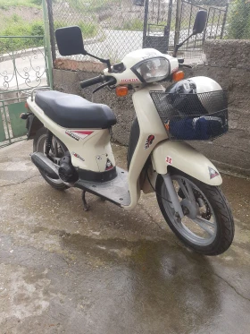Honda Sh, снимка 1