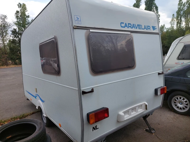 Каравана Caravelair Antares 390, снимка 4 - Каравани и кемпери - 47055626