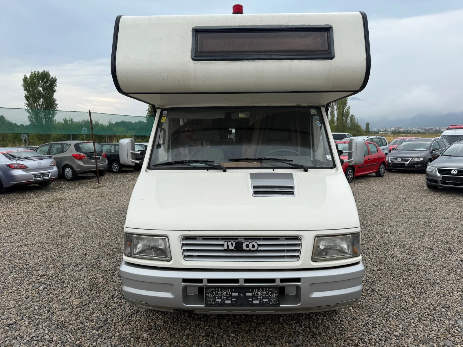 Кемпер Burstner Iveco 2.5TD-92PS - изображение 2