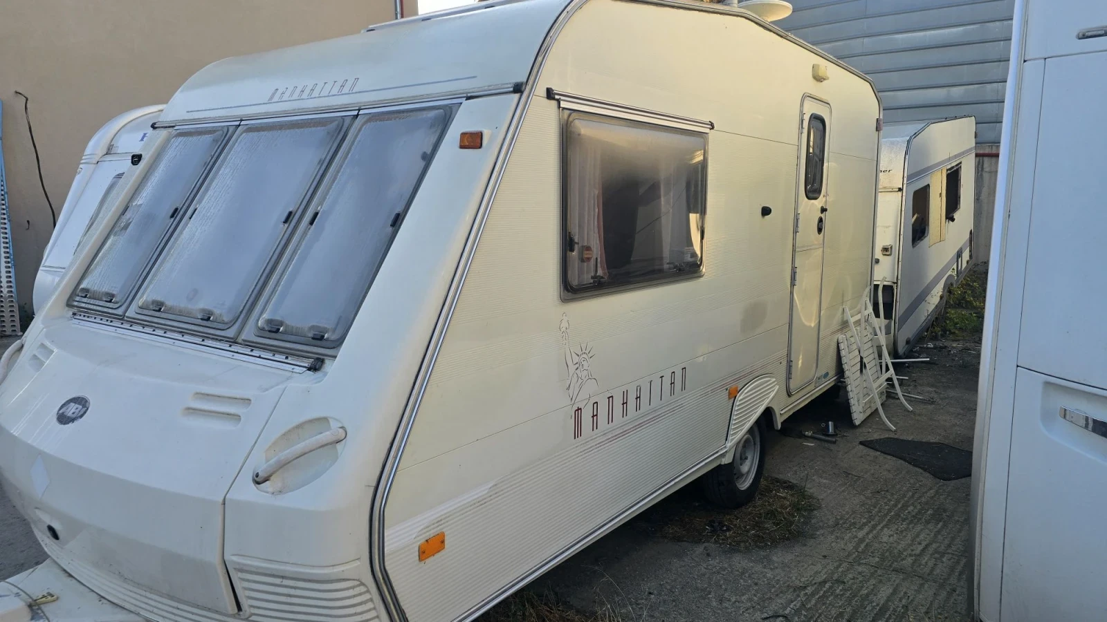 �������� ABI �������� 2004�.������� | Mobile.bg � ����������� 2