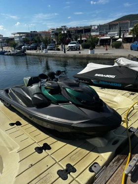 Джет Bombardier Sea Doo APEX 300 CARBON LIMITED EDICION!!!, снимка 4 - Воден транспорт - 49419214