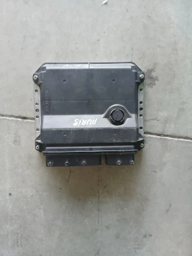 89661-02D71 Компютър Toyota Auris , снимка 1