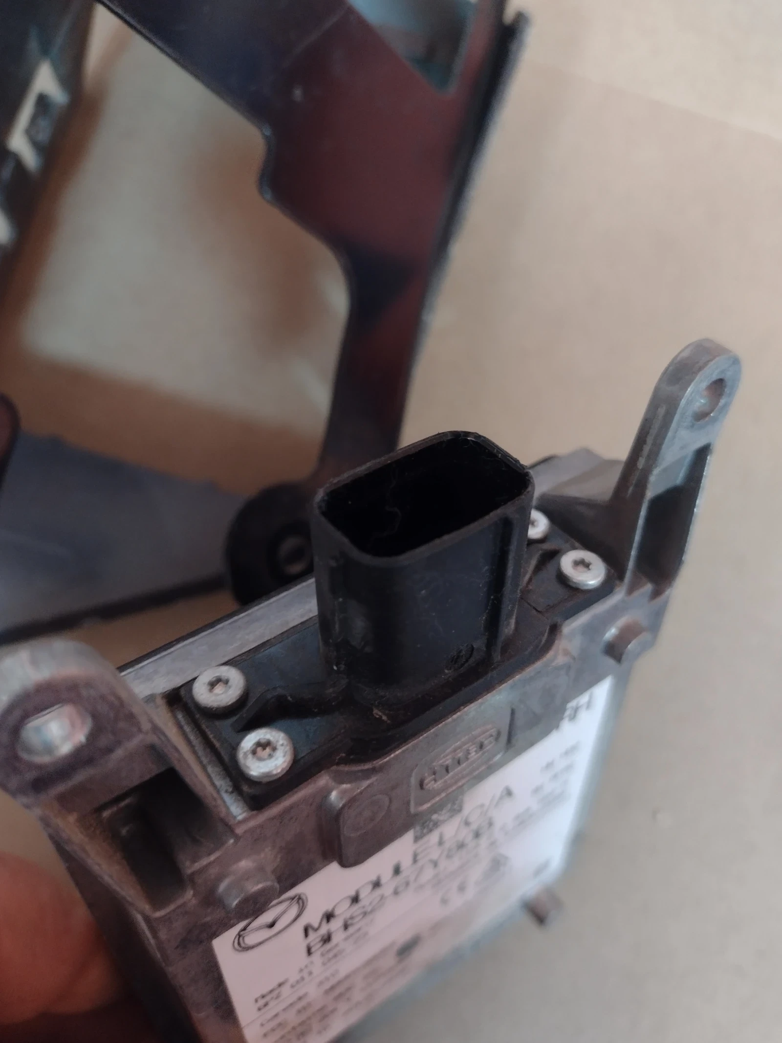 BHS2-67Y80B  RH   ���������� �����/  ������ �� ������ �����  MAZDA 3  | Mobile.bg � ����������� 3