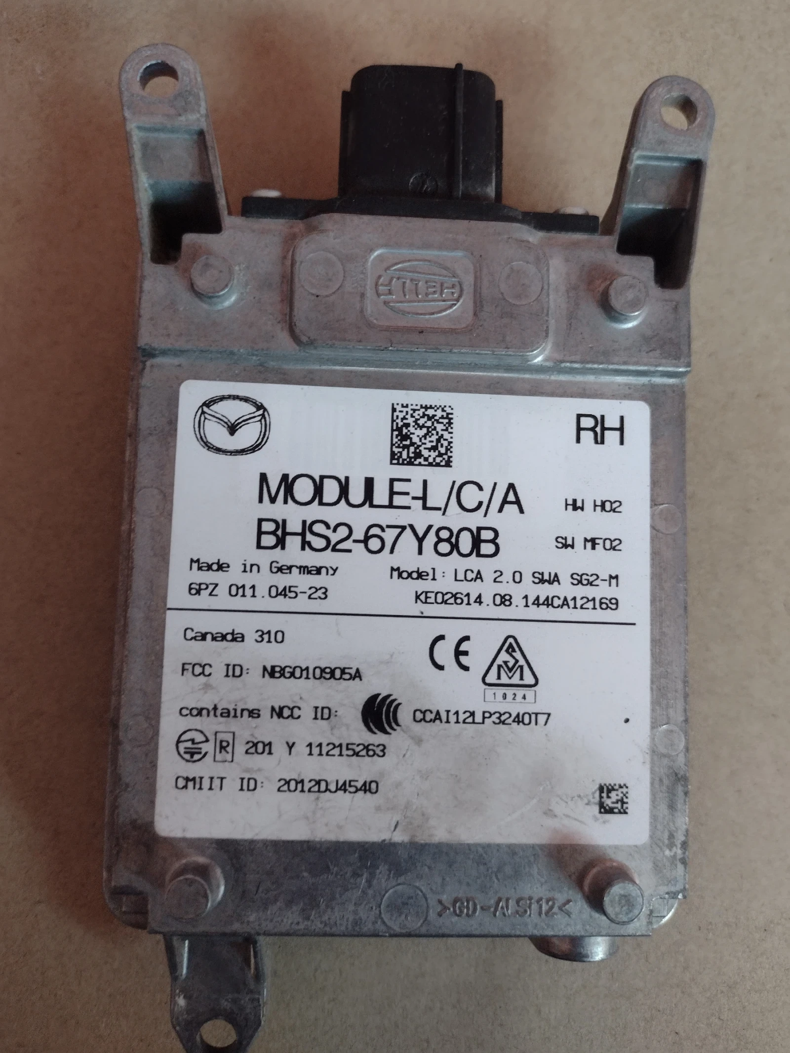 BHS2-67Y80B  RH   ���������� �����/  ������ �� ������ �����  MAZDA 3  | Mobile.bg � ����������� 1