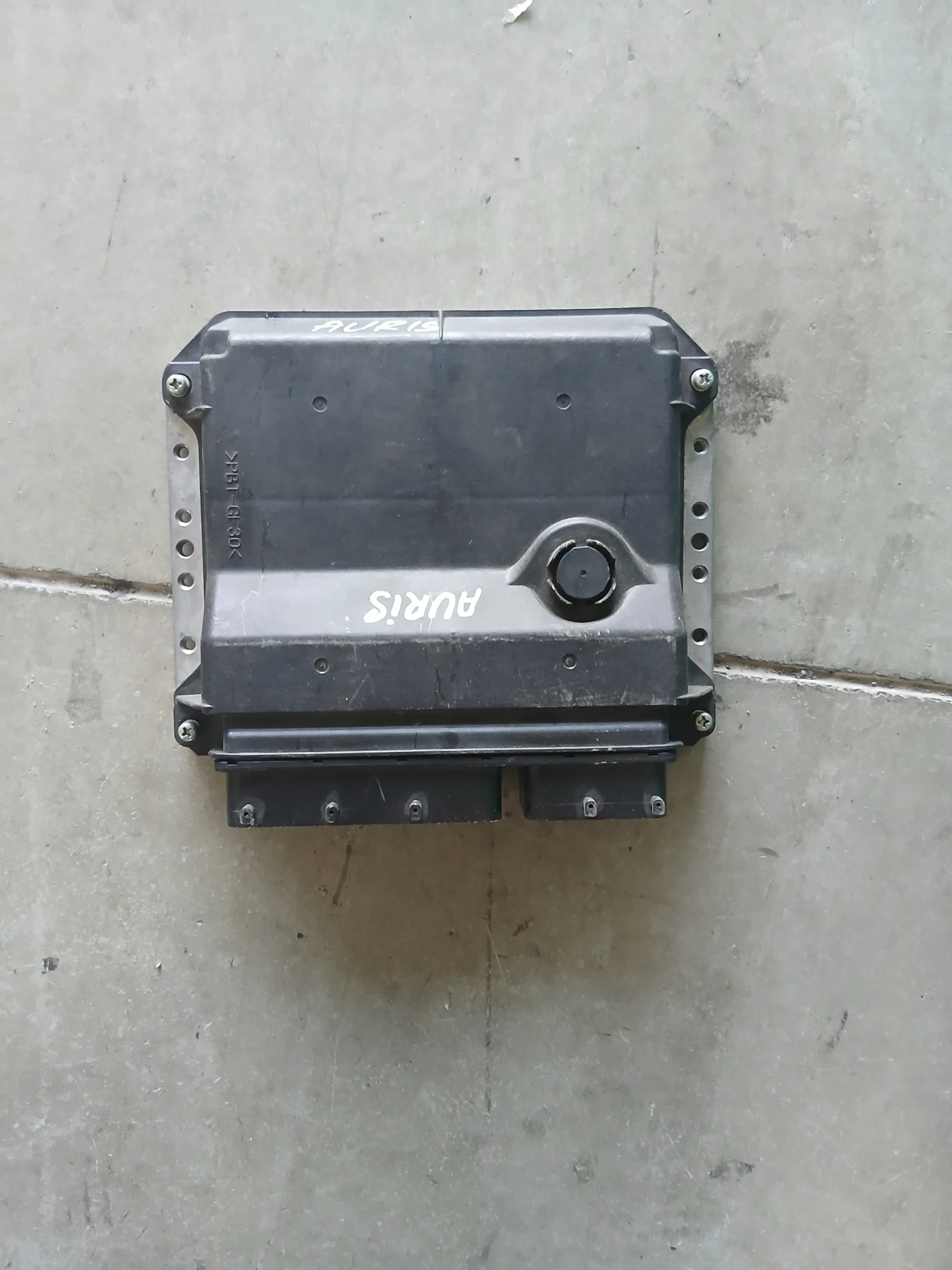 89661-02D71 Компютър Toyota Auris 