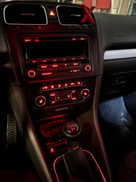VW Golf 1.6 TDI HIGHLINE, снимка 5