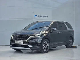 Kia Carnival Generation Diesel 9-Seater Prestige, снимка 1