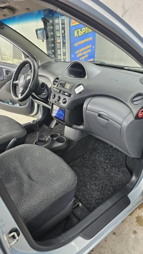 Toyota Yaris 1.3 VVTI, снимка 13