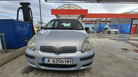 Toyota Yaris 1.3 VVTI, снимка 1