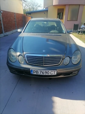  Mercedes-Benz E 200