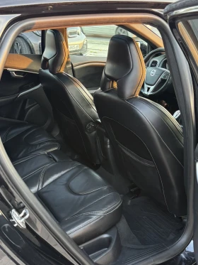 Volvo V40 1.6 D2 R-design, Full options - 14999 лв. / 7668.87 € - 32071834 11