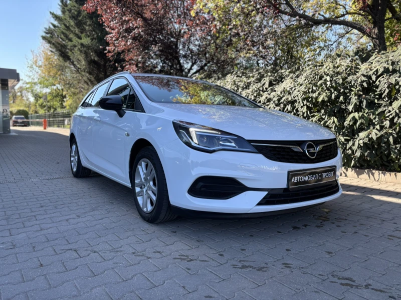 Opel Astra Elegance Sports Tourer, снимка 3 - Автомобили и джипове - 47630376