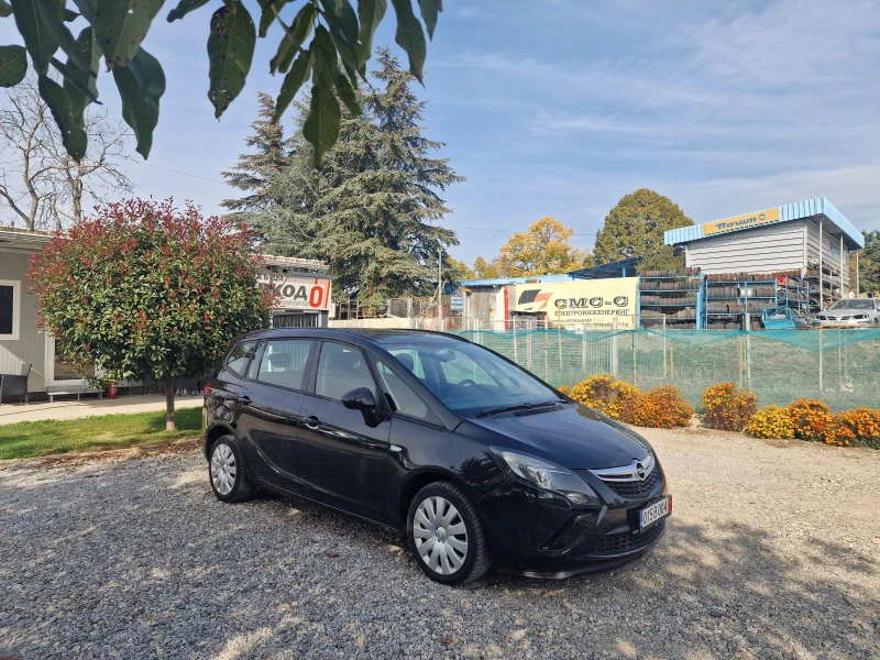 Opel Zafira 1.4Turbo/LPG, снимка 3 - Автомобили и джипове - 47855436