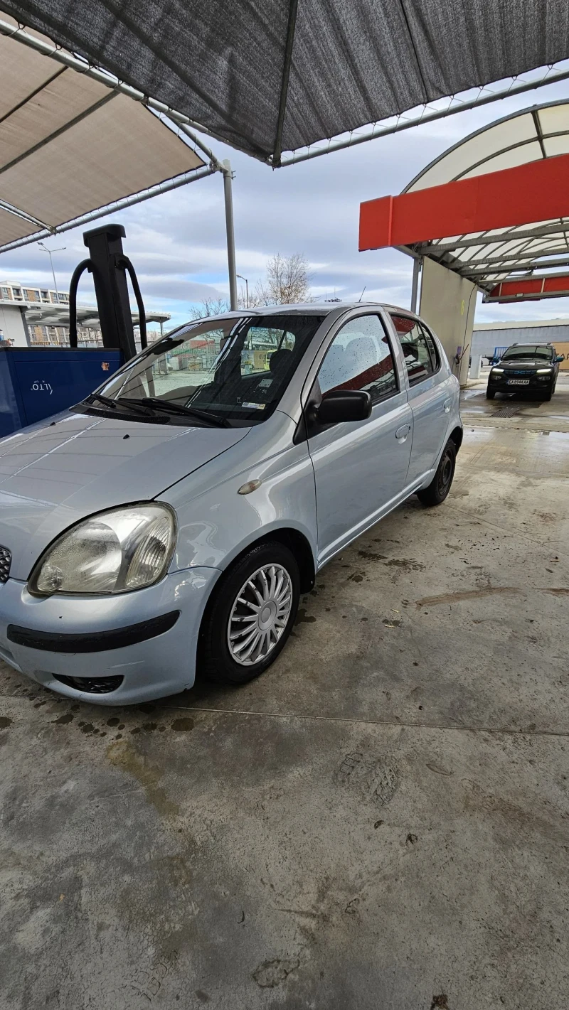 Toyota Yaris 1.3 VVTI, снимка 4 - Автомобили и джипове - 48317192