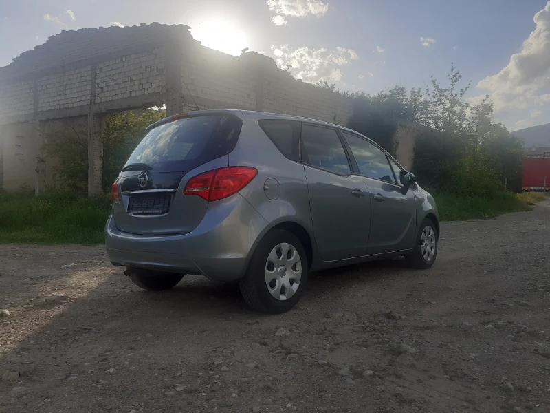 Opel Meriva 1, 4i климатик, снимка 4 - Автомобили и джипове - 52258162