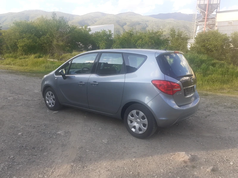 Opel Meriva 1, 4i климатик, снимка 3 - Автомобили и джипове - 52258162