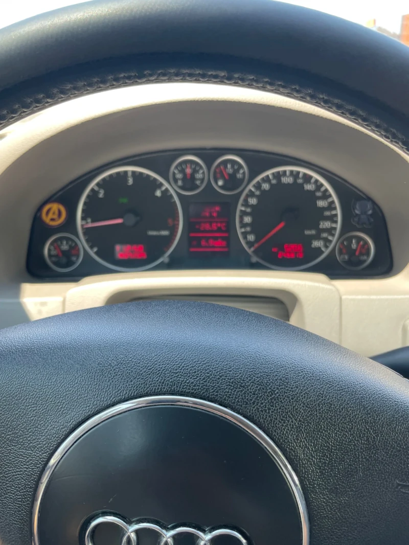 Audi A6, снимка 12 - Автомобили и джипове - 52543951