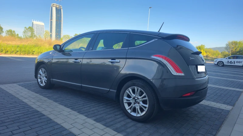 Lancia Delta, снимка 6 - Автомобили и джипове - 52449242