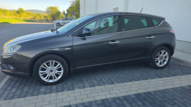 Lancia Delta, снимка 4 - Автомобили и джипове - 52449242