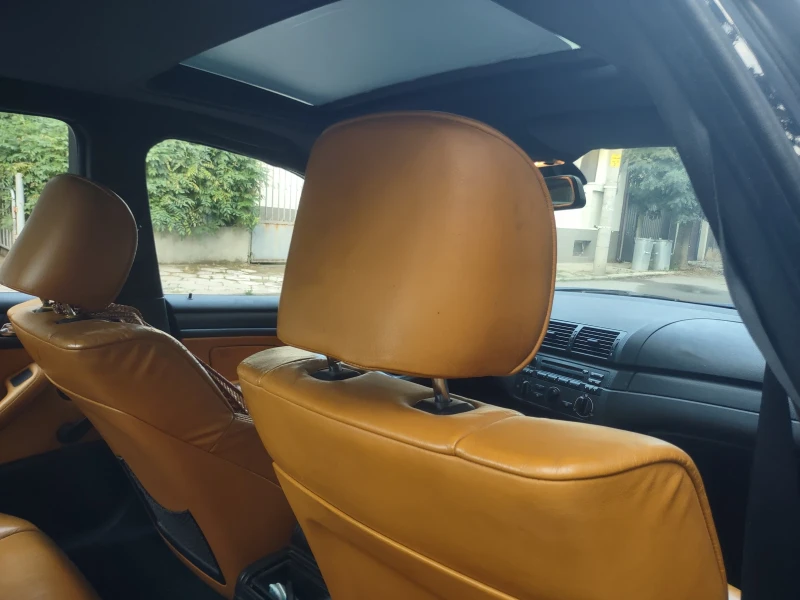 BMW 1M, снимка 4 - Автомобили и джипове - 52429266