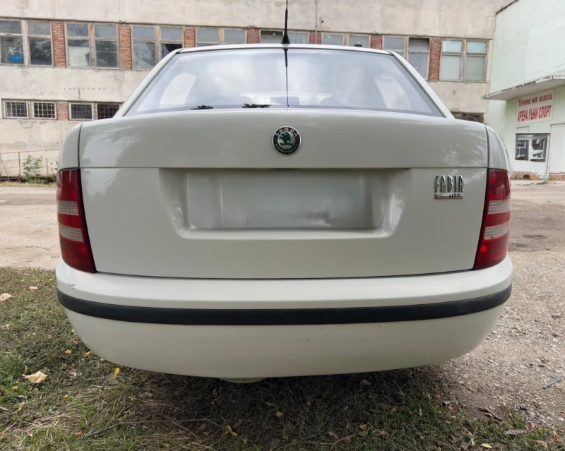 Skoda Fabia МК1, снимка 3 - Автомобили и джипове - 52546995