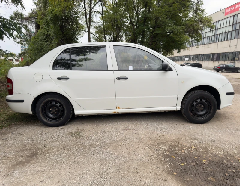 Skoda Fabia МК1, снимка 5 - Автомобили и джипове - 52546995