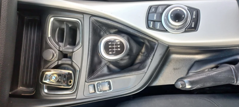 BMW 116 NAVI-XENON-SWISS, снимка 12 - Автомобили и джипове - 52187678