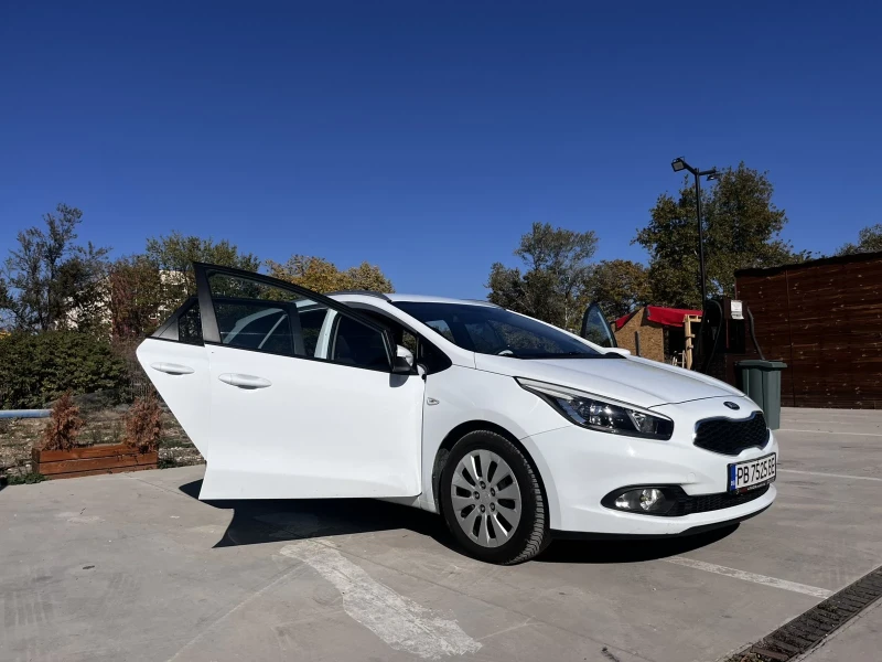 Kia Ceed 1.4 газ, снимка 5 - Автомобили и джипове - 52517500