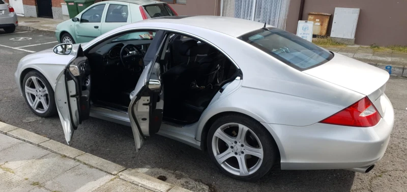 Mercedes-Benz CLS 350, снимка 10 - Автомобили и джипове - 53034792