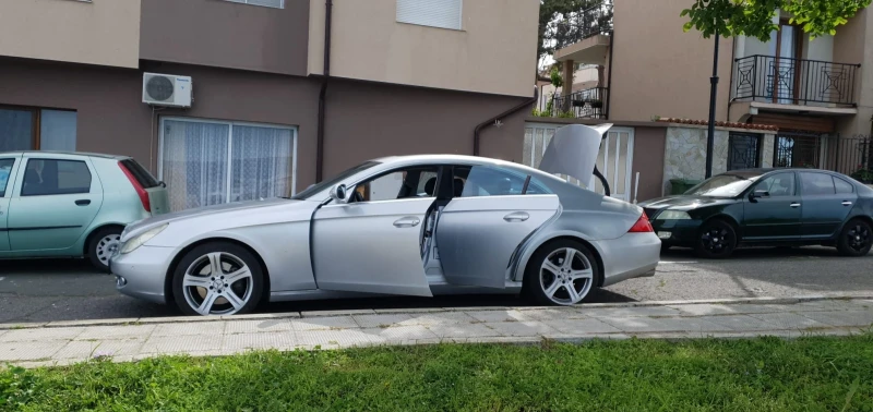 Mercedes-Benz CLS 350, снимка 5 - Автомобили и джипове - 53034792