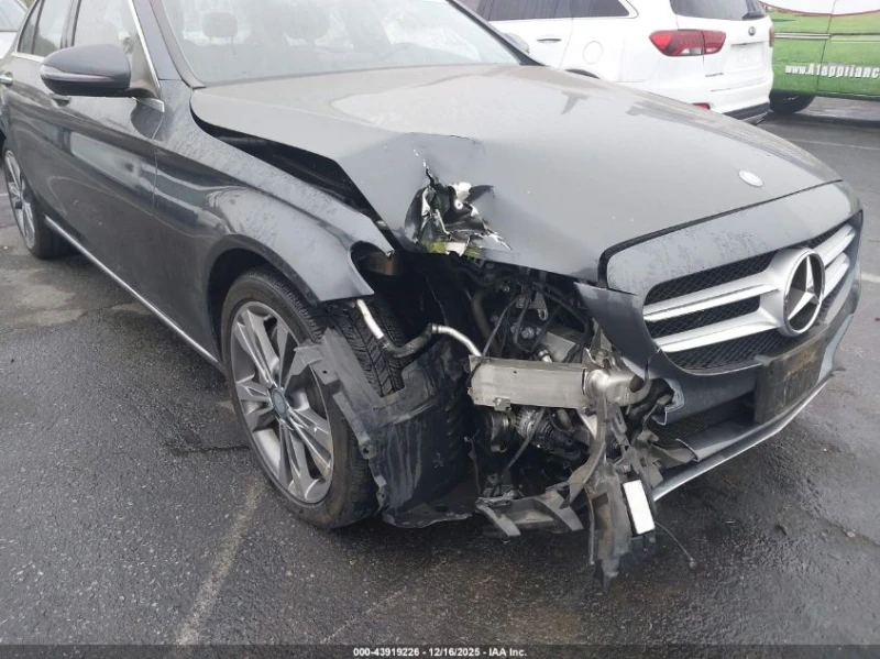 Mercedes-Benz C 350 2.0L I-4 DI, DOHC, VVT, TURBO, 208HP Rear Wheel, снимка 11 - Автомобили и джипове - 53044506