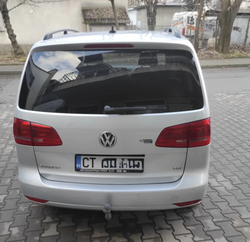 VW Touran, снимка 4 - Автомобили и джипове - 53090668