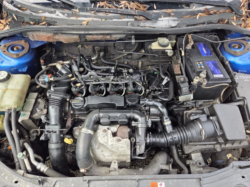 Mazda 3 1.6D 109к.с ЦЯЛА ЗА ЧАСТИ , снимка 10 - Автомобили и джипове - 53101991