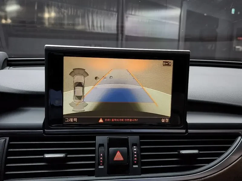 Audi A6 2.0 TDI Dynamic C7, снимка 15 - Автомобили и джипове - 53269471