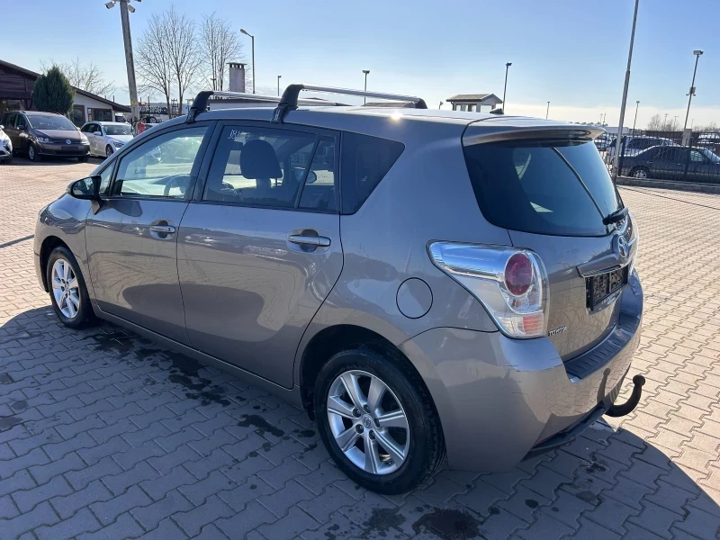 Toyota Verso, снимка 14 - Автомобили и джипове - 53771639