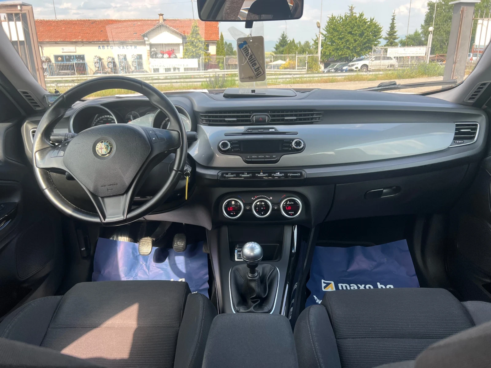 Alfa Romeo Giulietta 1.6JTD - изображение 9