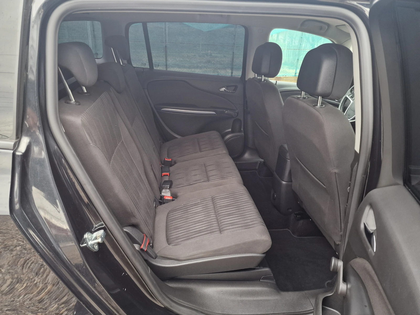 Opel Zafira 1.4Turbo/GРL - изображение 10