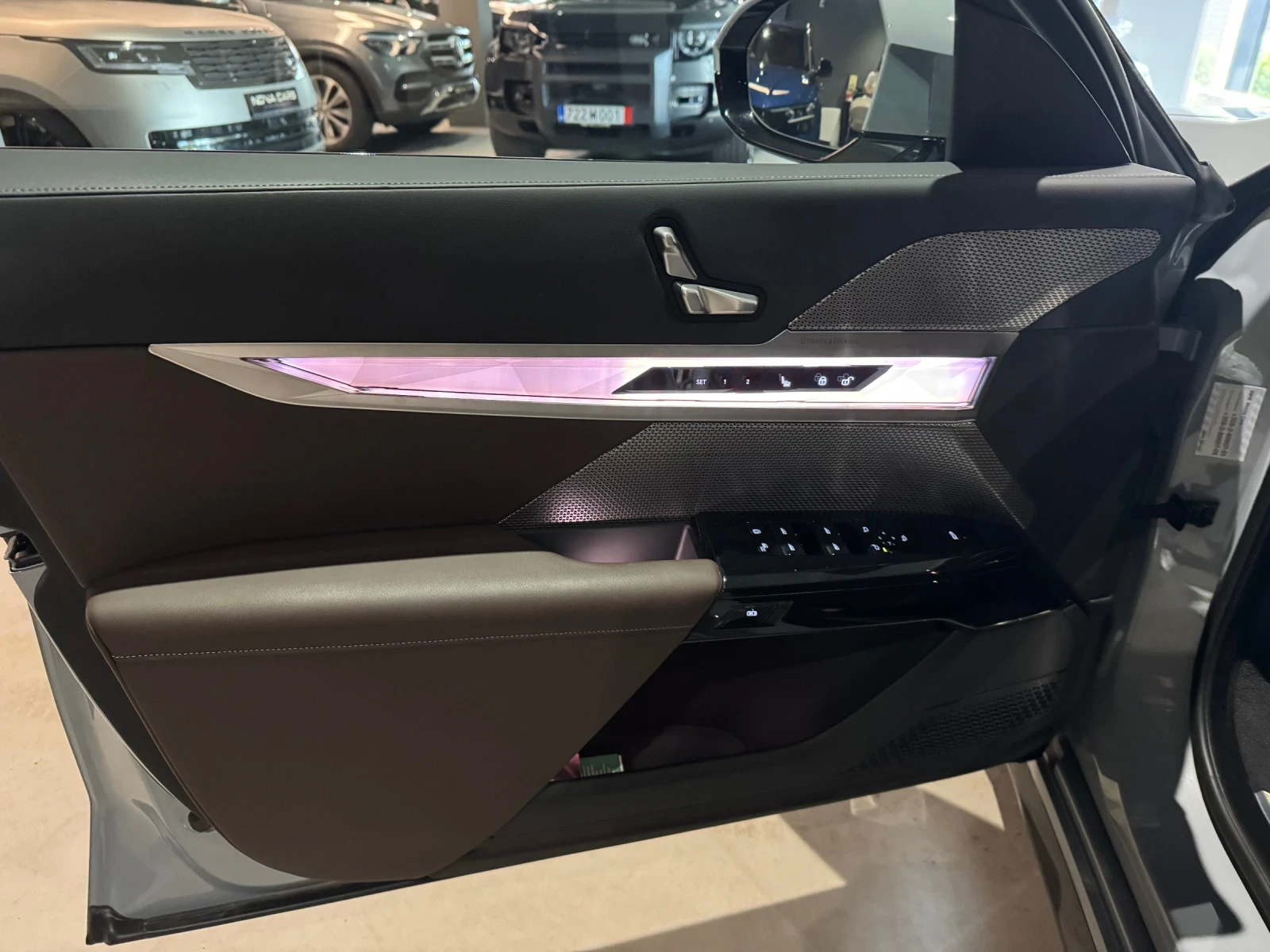 BMW 740 d xDrive M pro TV - изображение 6
