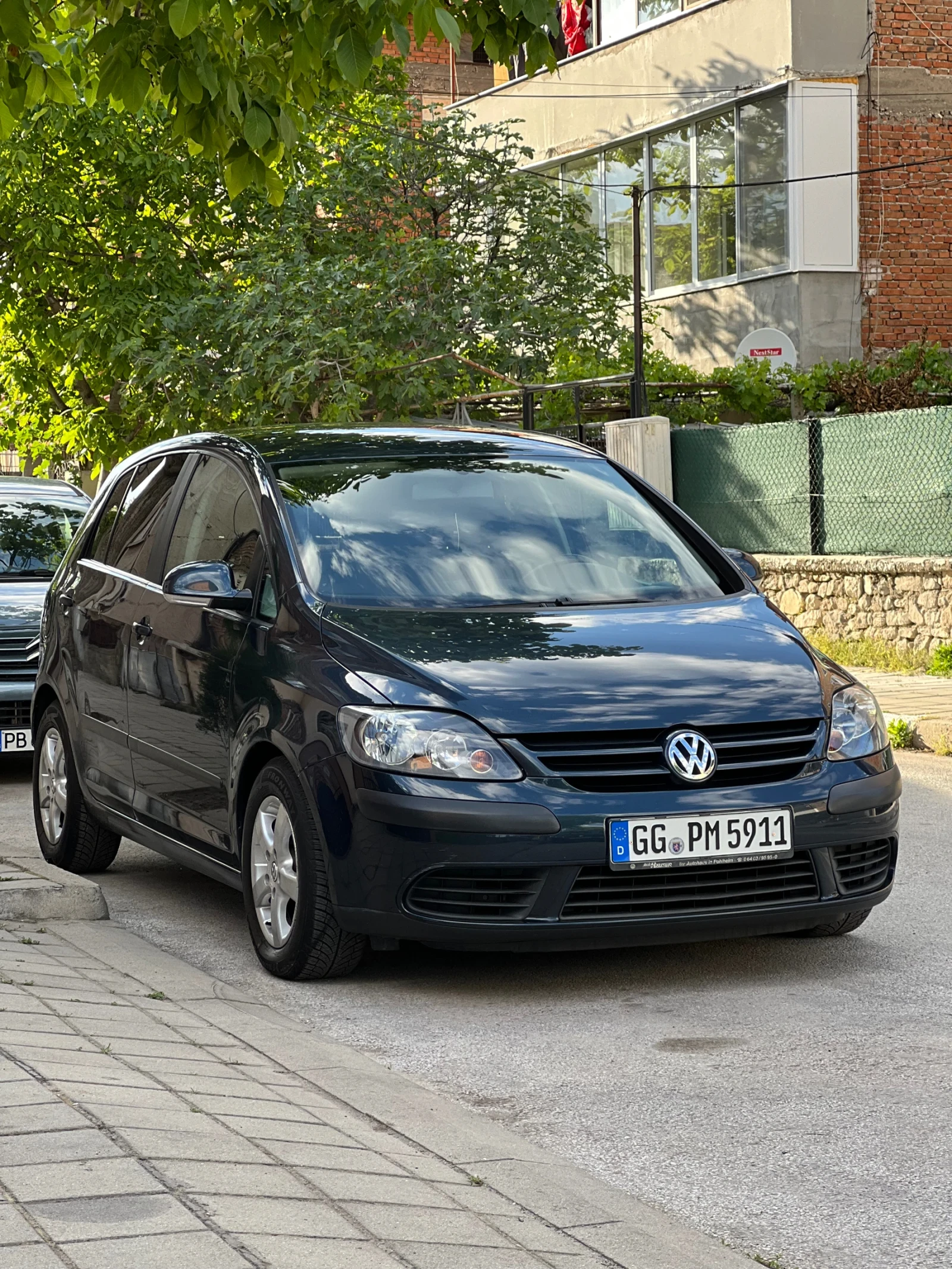 VW Golf Plus 1.9 TDI 105кс. Навигация/Климатроник - изображение 3
