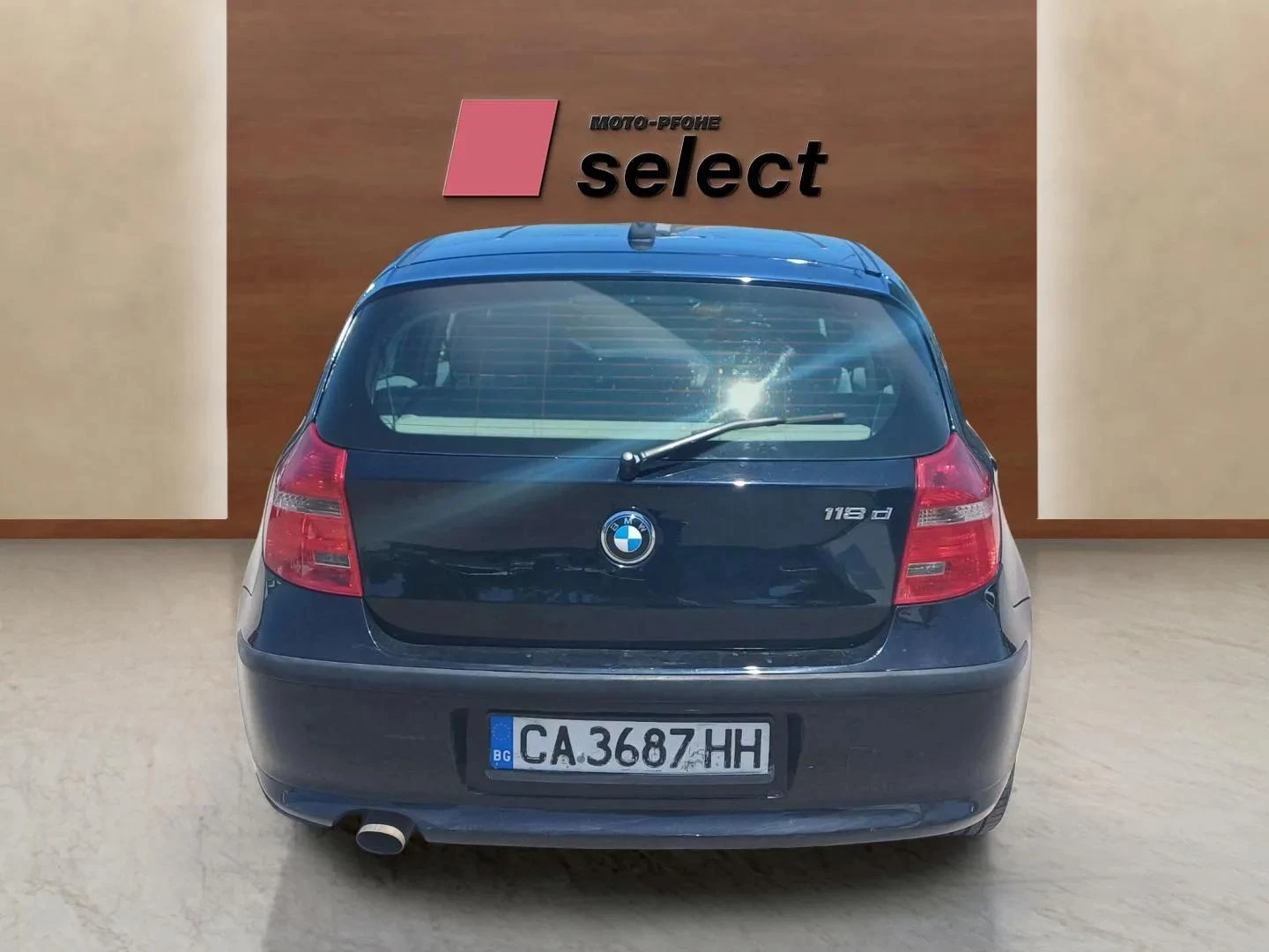 BMW 118 2.0 D - изображение 6